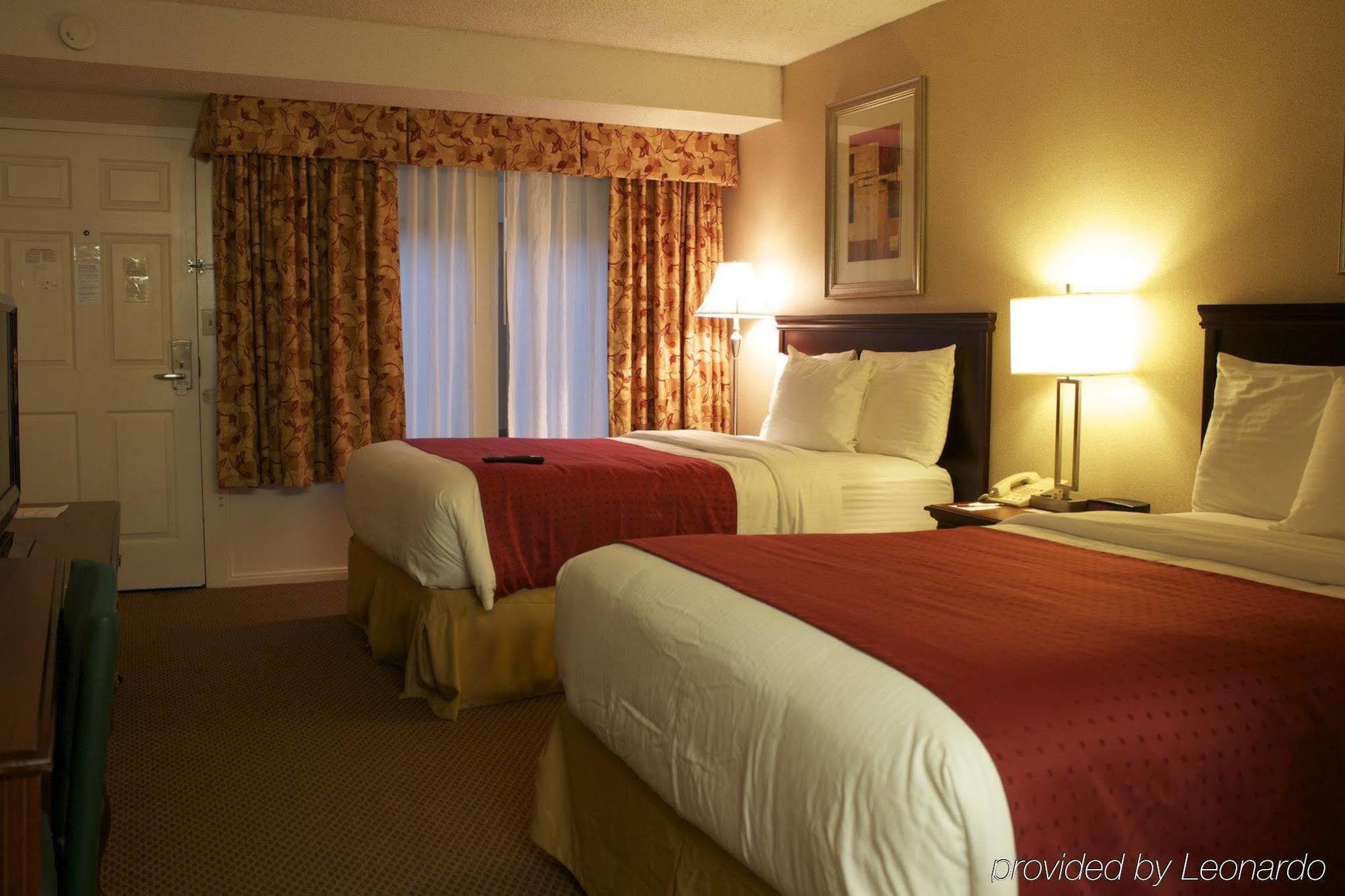 Plaza Hotel & Suites - Eau Claire Kültér fotó